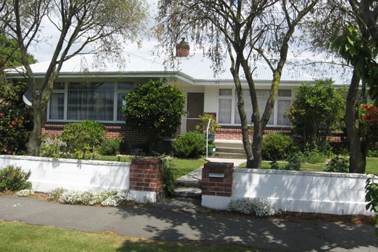 Photo of property in 1 Cherry Place, Casebrook, Christchurch, 8051