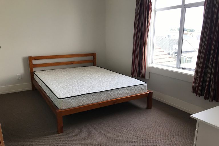 Photo of property in 118 Frederick Street, North Dunedin, Dunedin, 9016