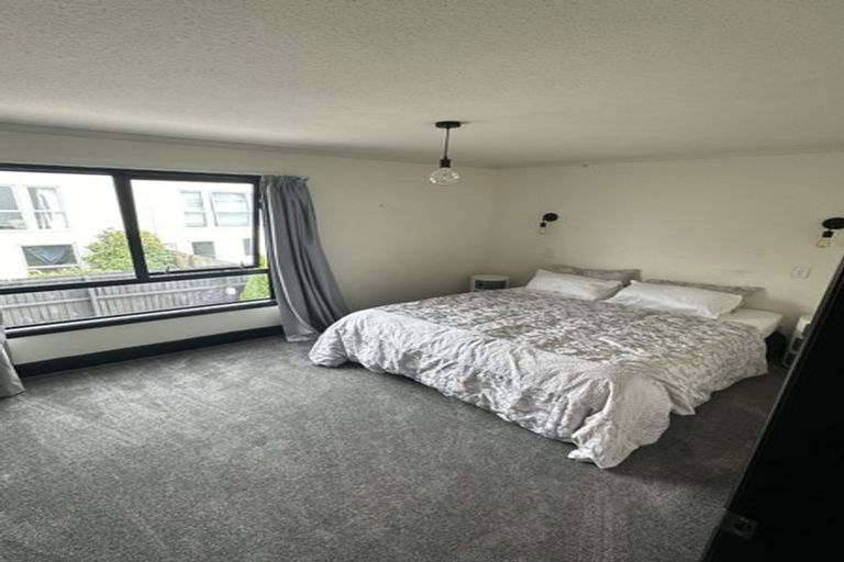 Photo of property in 3/90 Springfield Road, St Albans, Christchurch, 8014