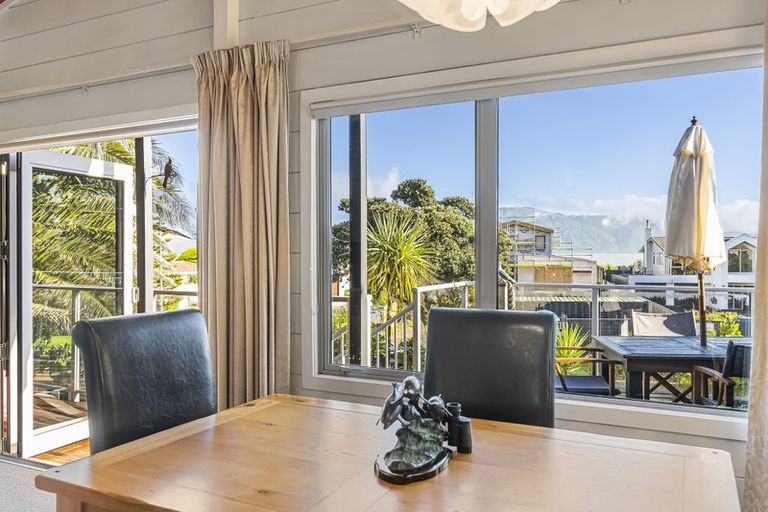 Photo of property in 112 Manly Street, Paraparaumu Beach, Paraparaumu, 5032