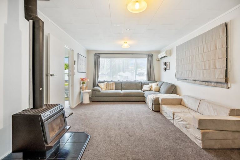 Photo of property in 52 Kohe Street, Parahaki, Whangarei, 0112