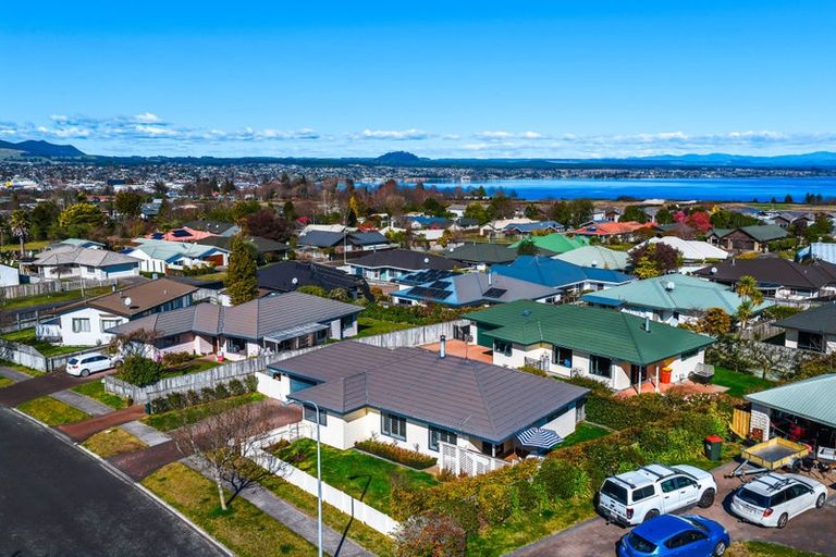 Photo of property in 3 The Grove, Nukuhau, Taupo, 3330