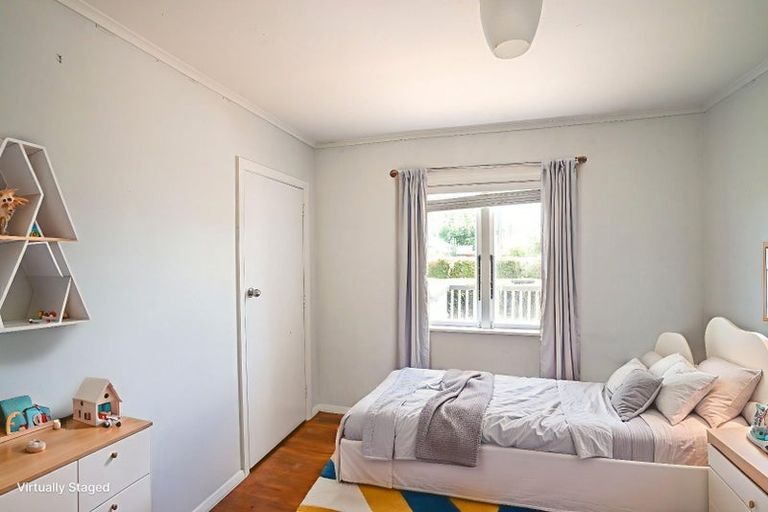 Photo of property in 1/74 Sutton Crescent, Papakura, 2110