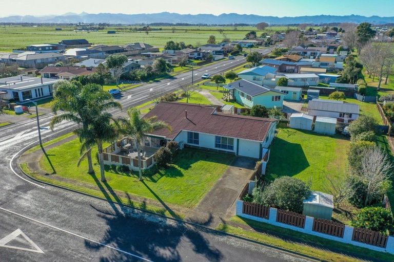 Photo of property in 43 Mahana Road, Ngatea, 3503