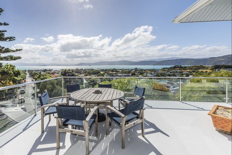Photo of property in 112 Inglis Street, Seatoun, Wellington, 6022