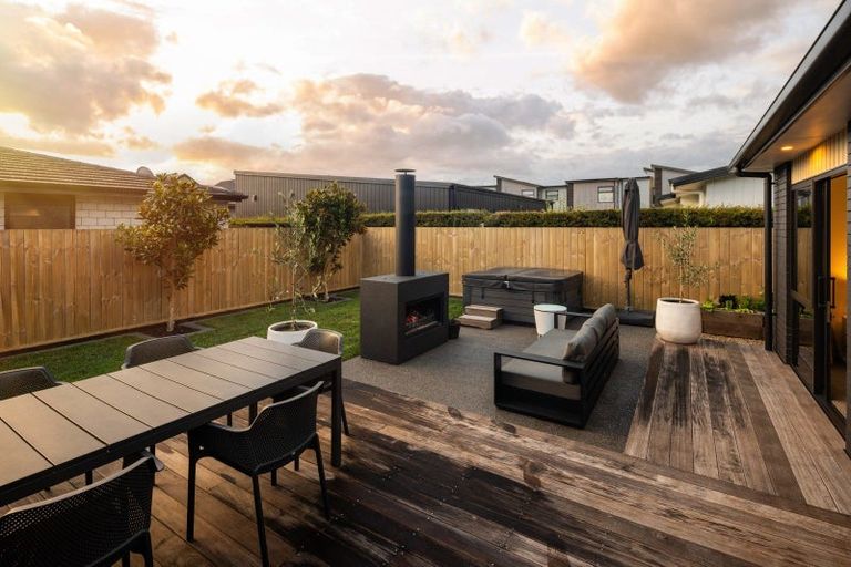 Photo of property in 11 Ruru Street, Cambridge, 3434