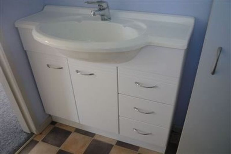 Photo of property in 100 Second View Avenue, Beachlands, Auckland, 2018