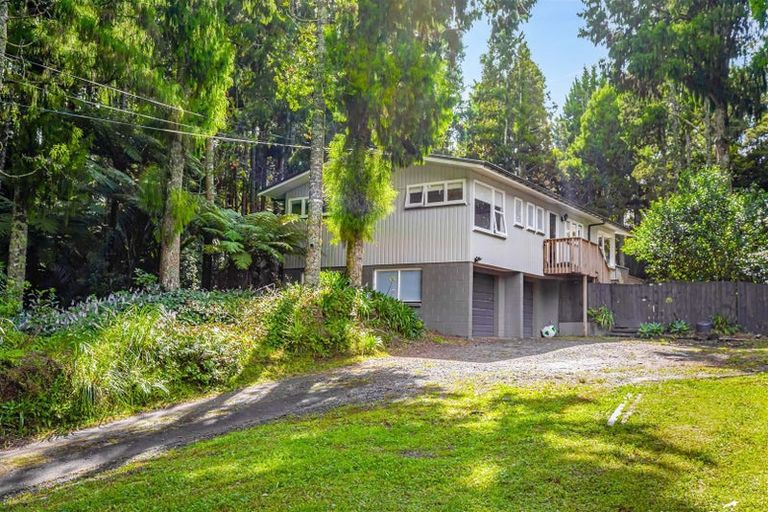 Photo of property in 307 Huia Road, Titirangi, Auckland, 0604