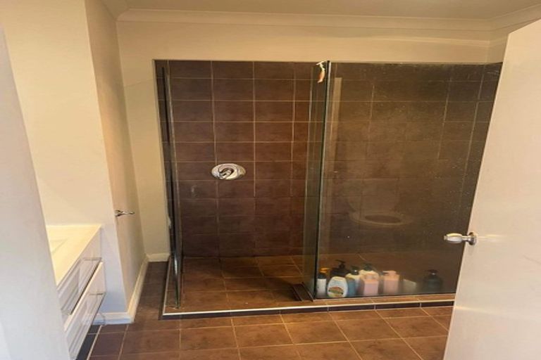 Photo of property in 52 Chamberlain Road, Karori, Wellington, 6012