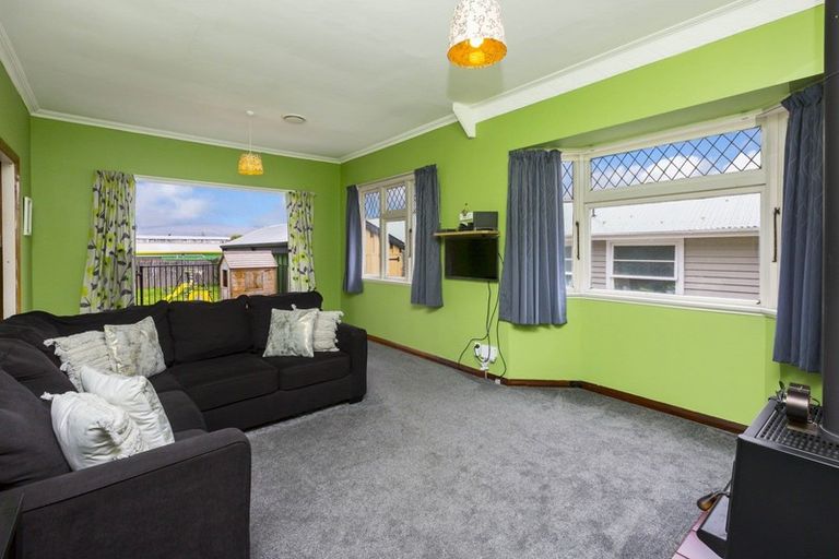 Photo of property in 13 Exchange Street, Ebdentown, Upper Hutt, 5018