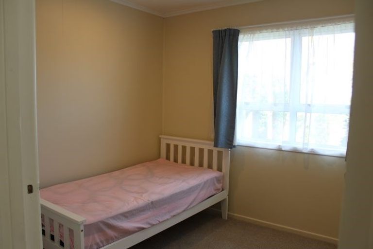 Photo of property in 56 Botany Road, Botany Downs, Auckland, 2010