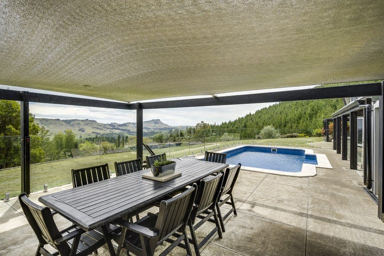 Photo of property in 41 Raratu Road, Kahuranaki, Havelock North, 4295