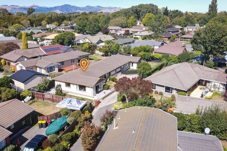 Photo of property in 2/21 Montclare Avenue, Ilam, Christchurch, 8041