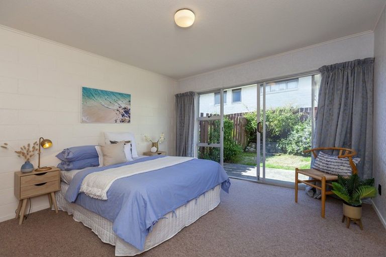 Photo of property in 6a Kingswood Grove, Raumati Beach, Paraparaumu, 5032