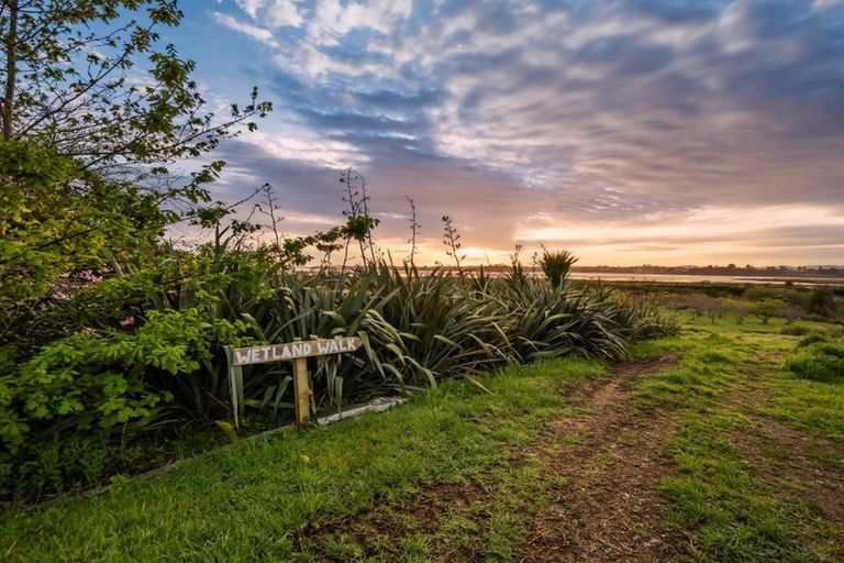 Photo of property in 32 Oikimoke Road, Te Puna, Tauranga, 3176