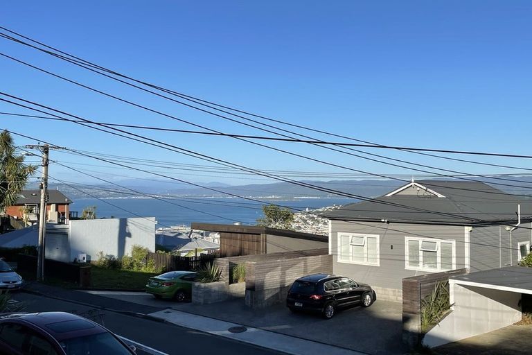 Photo of property in 56 Mitchell Street, Brooklyn, Wellington, 6021