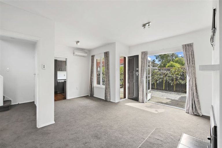 Photo of property in 79 Kahu Road, Fendalton, Christchurch, 8041