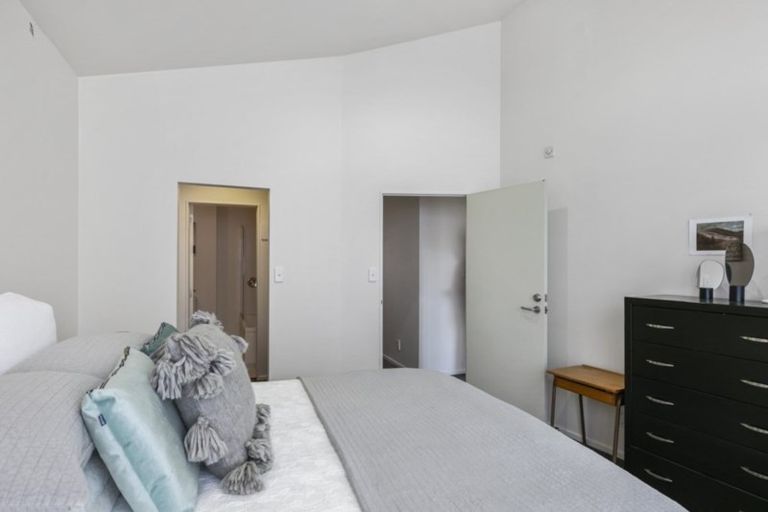 Photo of property in Gilmer Terrace Car Park, 501/9 Gilmer Terrace, Wellington Central, Wellington, 6011