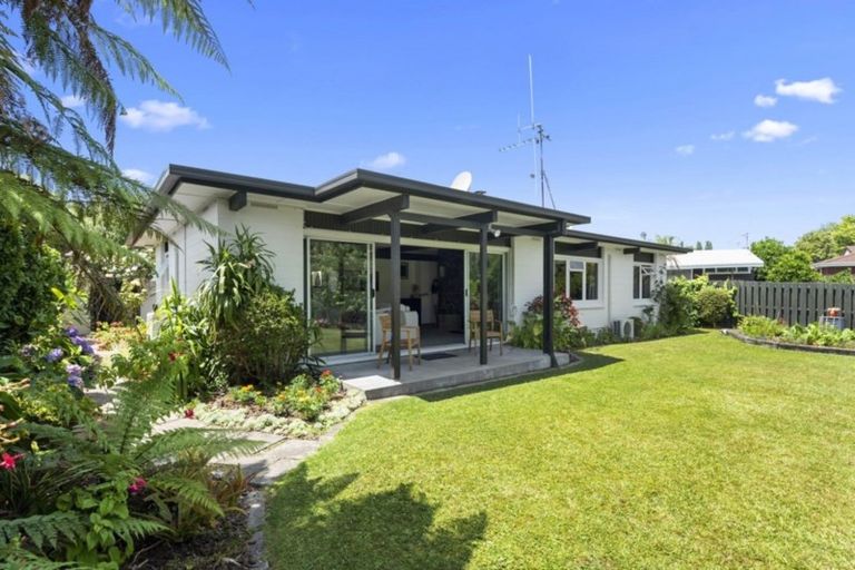 Photo of property in 23 Howell Avenue, Riverlea, Hamilton, 3216