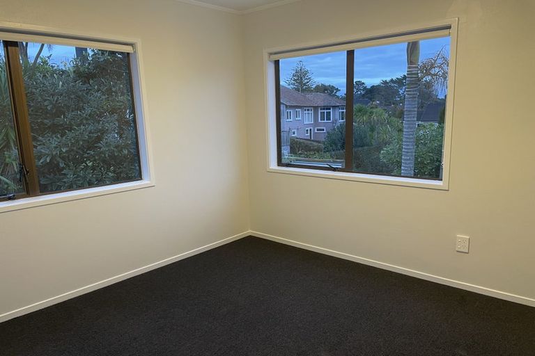 Photo of property in 227 Titirangi Road, Titirangi, Auckland, 0604