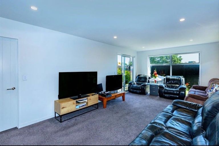Photo of property in 40 Horoeka Street, Russley, Christchurch, 8042