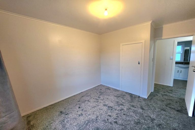 Photo of property in 154 Russell Road, Manurewa, Auckland, 2102