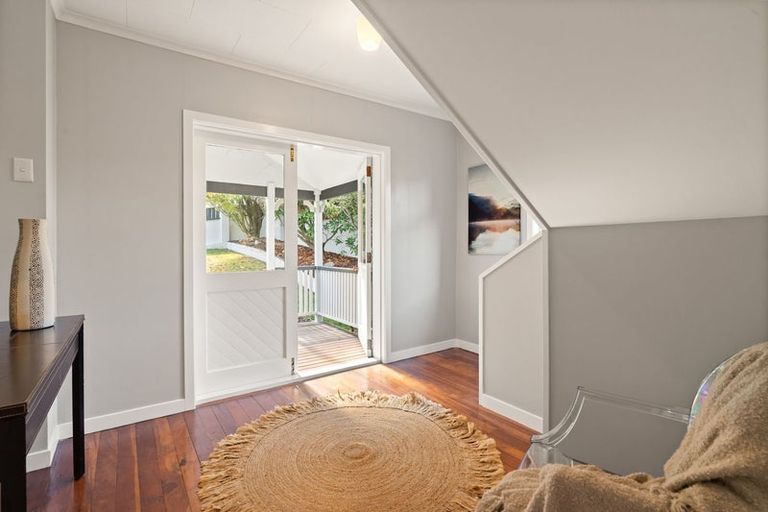 Photo of property in 4 Waldron Crescent, Green Island, Dunedin, 9018