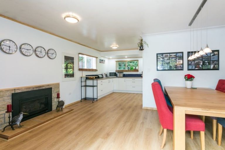 Photo of property in 57b Napier Terrace, Hospital Hill, Napier, 4110