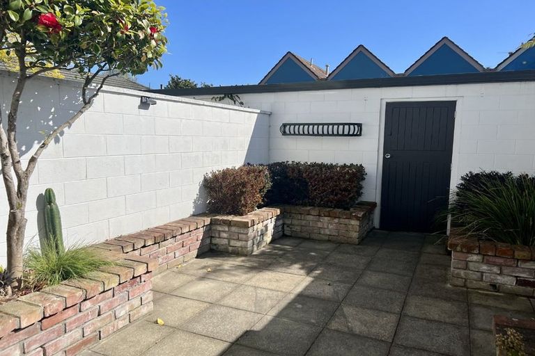 Photo of property in 3/265 Worcester Street, Christchurch Central, Christchurch, 8011