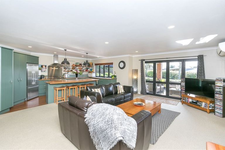 Photo of property in 132 Leger Grove, Te Awamutu, 3875