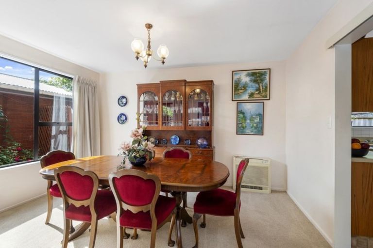 Photo of property in 111b Hamilton Avenue, Ilam, Christchurch, 8041