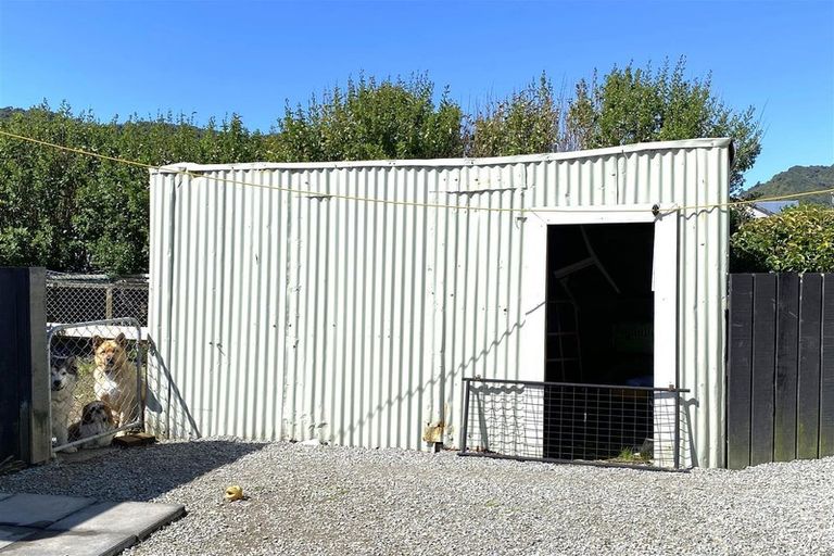 Photo of property in 43 Bright Street, Cobden, Greymouth, 7802