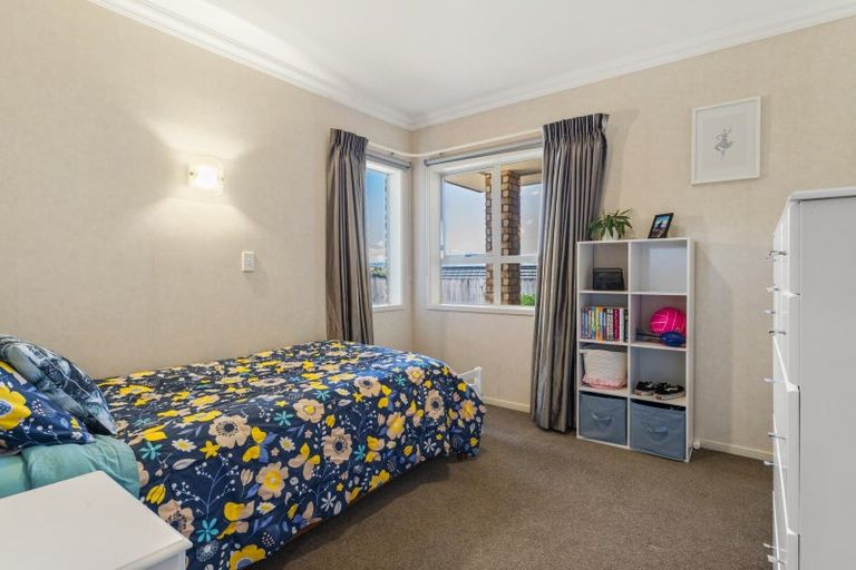 Photo of property in 36 Waterside Drive, Pyes Pa, Tauranga, 3112