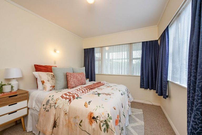 Photo of property in 3/13 Luckie Street, Tawa, Wellington, 5028