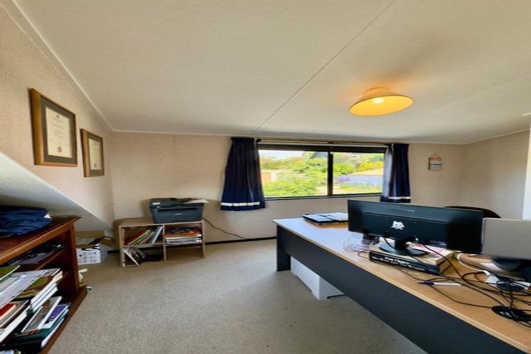 Photo of property in 44 Durham Drive, Havelock North, 4130