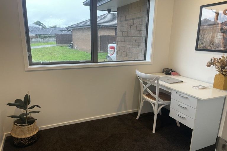 Photo of property in 9 Abernethy Way, Patumahoe, Pukekohe, 2679