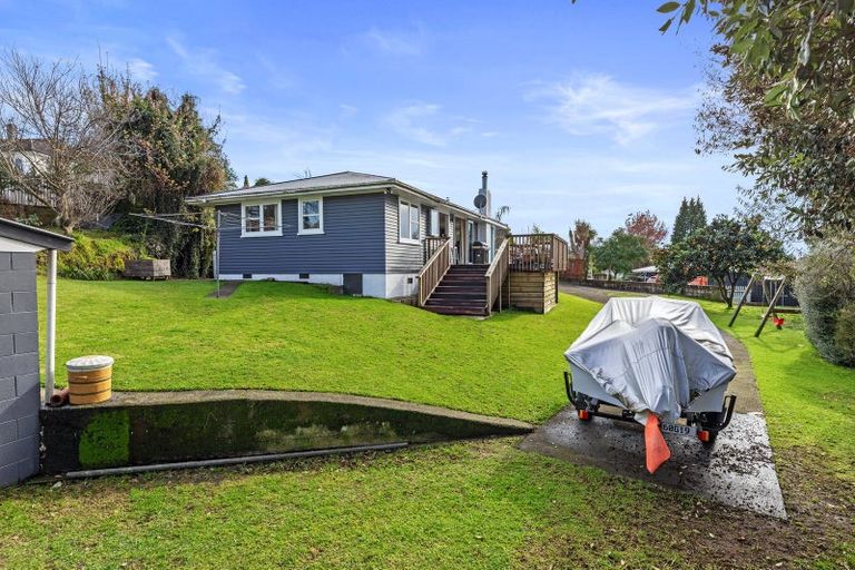 Photo of property in 22 Landview Road, Parkvale, Tauranga, 3112