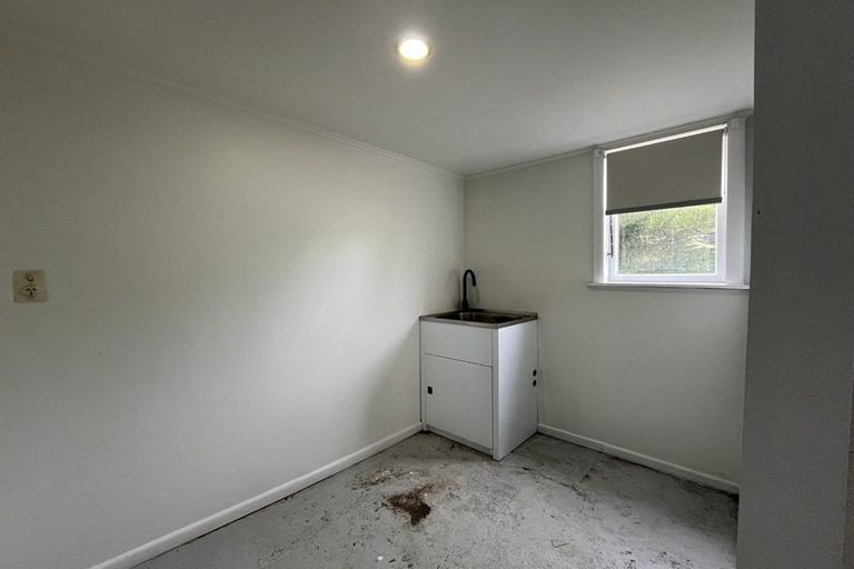 Photo of property in 1 Kingsway Crescent, Forest Lake, Hamilton, 3200