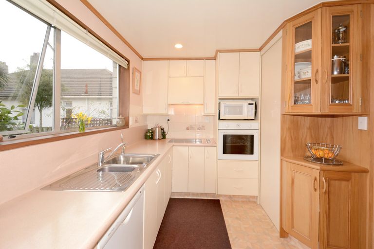 Photo of property in 11b Allandale Road, Saint Clair, Dunedin, 9012