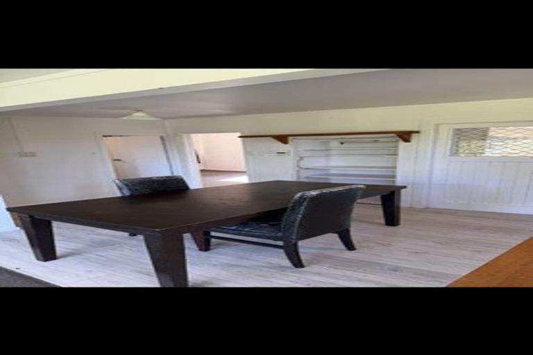 Photo of property in 200 Great North Road, Te Kamo, Kamo, 0185