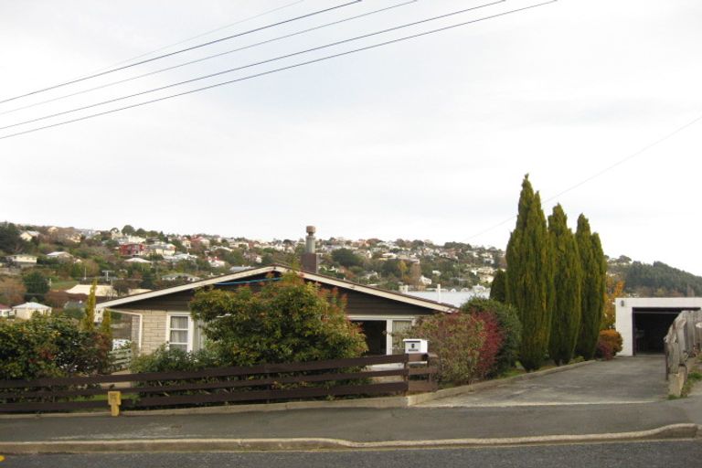 Photo of property in 1 Beresford Street, Kaikorai, Dunedin, 9010