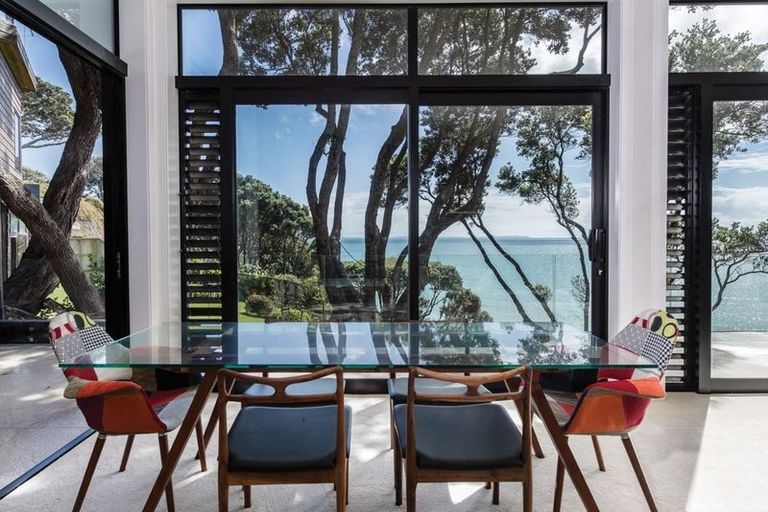 Photo of property in 218a Lake Road, Hauraki, Auckland, 0622