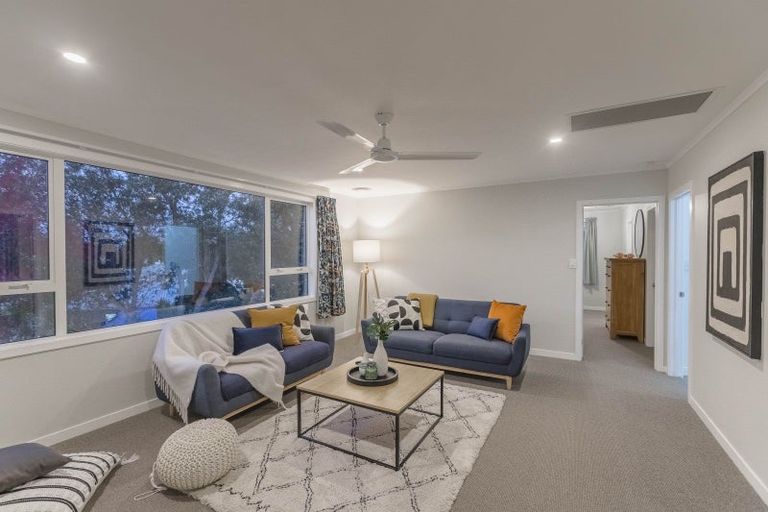 Photo of property in 42 Eatwell Avenue, Paraparaumu Beach, Paraparaumu, 5032