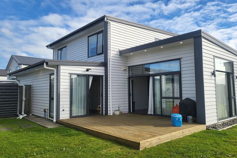Photo of property in 18 Piripono Crescent, Pukekohe, 2120