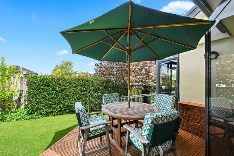 Photo of property in 111a Poaka Avenue, Dinsdale, Hamilton, 3204