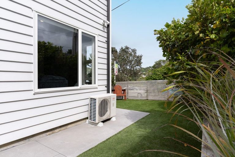 Photo of property in 114a Helston Road, Paparangi, Wellington, 6037