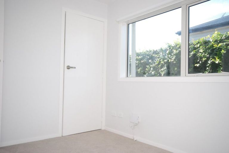 Photo of property in 1/163 Onewa Road, Birkenhead, Auckland, 0626