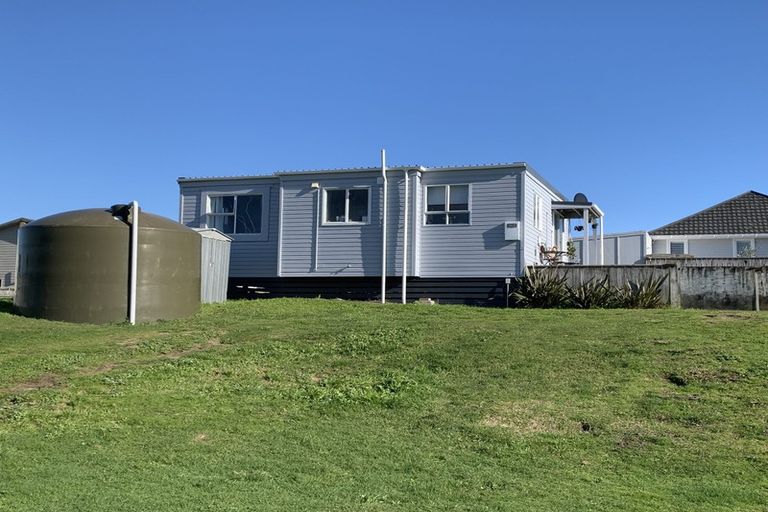 Photo of property in 63 Gawler Street, Te Horo Beach, Otaki, 5581