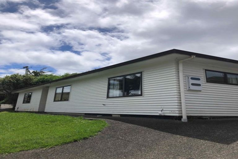 Photo of property in 46b Brains Road, Kelston, Auckland, 0602