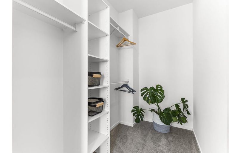 Photo of property in 22 Liardet Apartments, 303/22 Liardet Street, New Plymouth, 4310
